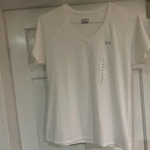 Under Armour Heat Gear Loose White Shirt size L